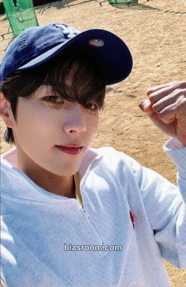 INFINITE - Sungyeol - 2025 Season's Greetings Other season's greetings random photocard