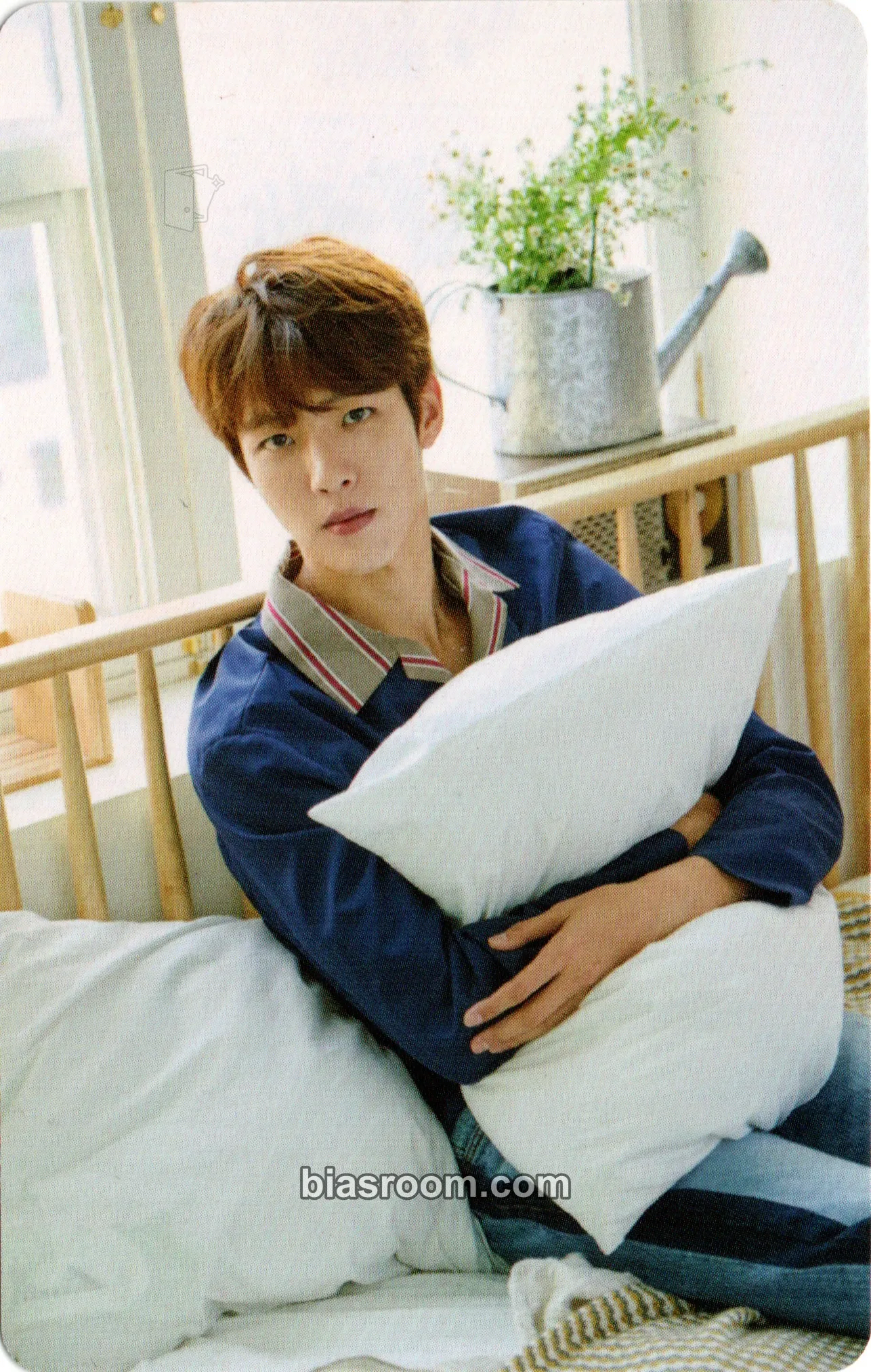 Sungyeol 2018 Season's Greetings Photocard - INFINITE - INFINITE K-pop photocard