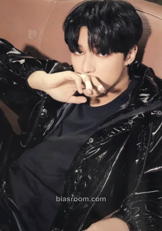 ATEEZ - Wooyoung - BEYOND : ZERO Album A version photo print photo set pop-up
