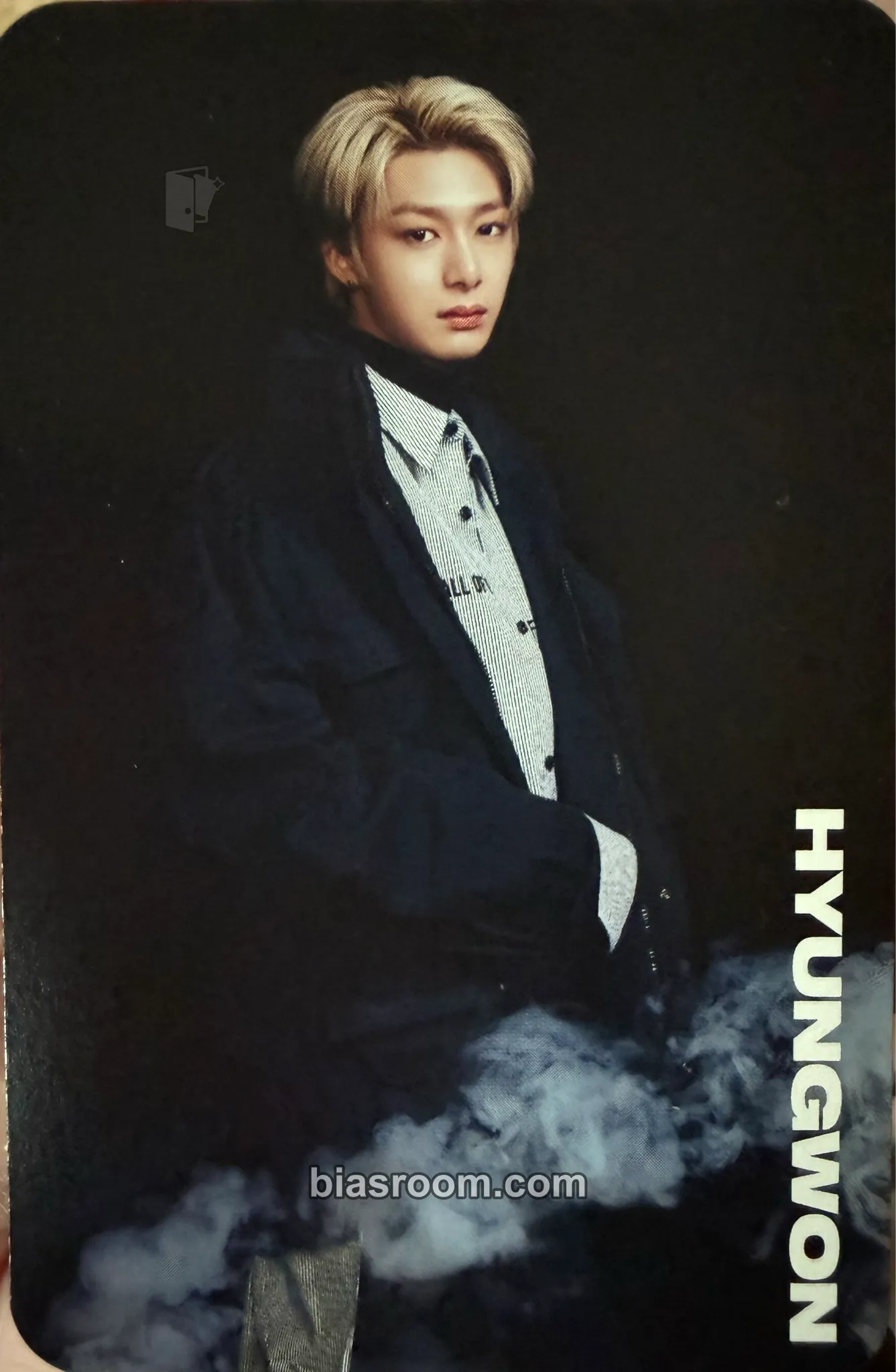 Hyungwon Shoot Out Photocard - MONSTA X - MONSTA X K-pop photocard