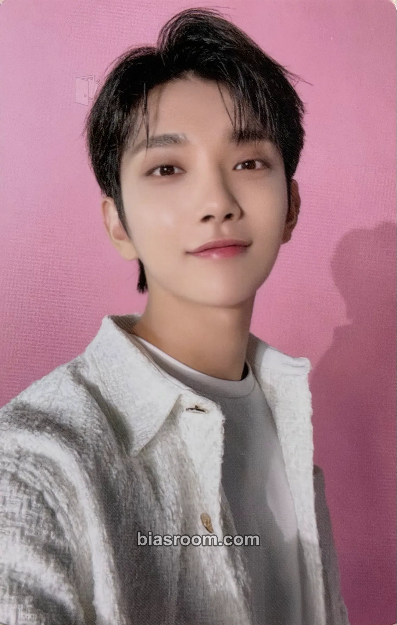 Joshua SEVENTEEN CAFE IN SEOUL Photocard - SEVENTEEN - SEVENTEEN K-pop photocard