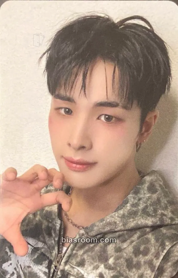 Haru Mmchk Photocard - NEXZ | Bias Room