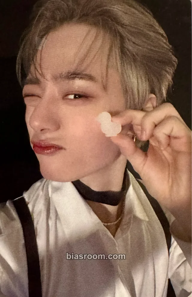 ONEUS - Hwanwoong - PYGMALION Album pob (pre-order benefit) everline online round 2