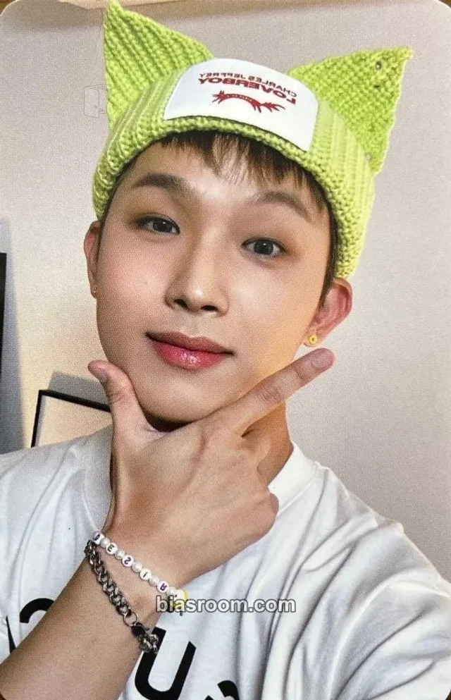BTOB - Hyunsik - WIND AND WISH Album album photocard