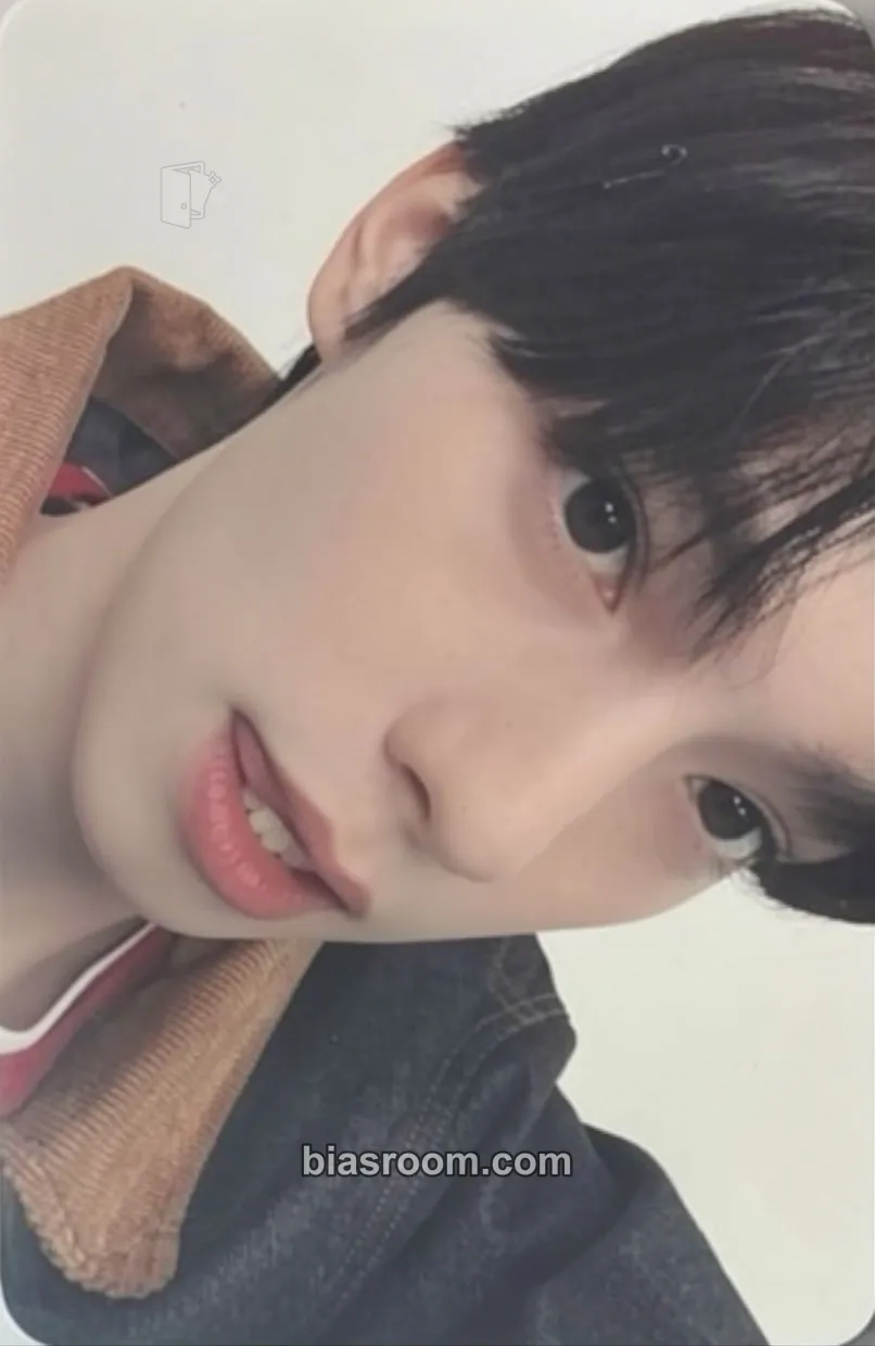 Chuei Li Yu ππππππ·ππ._ππππ π°ππ²π·πΈπ
π΄ π±π π²π·ππ΄πΈ π»πΈ ππ Photocard - FLARE U - FLARE U K-pop photocard