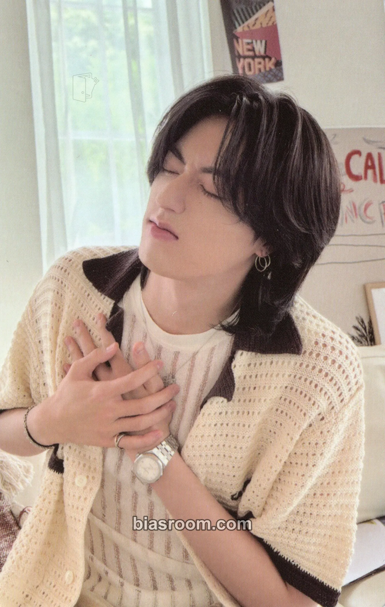 Haruto 4th Anniversary : THE PARTY 4 U Photocard - TREASURE - TREASURE K-pop photocard