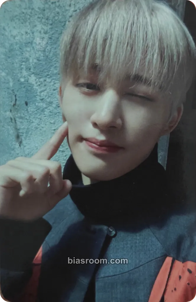 B.I L.O.L: The Hidden Stage Photocard - B.I K-pop photocard