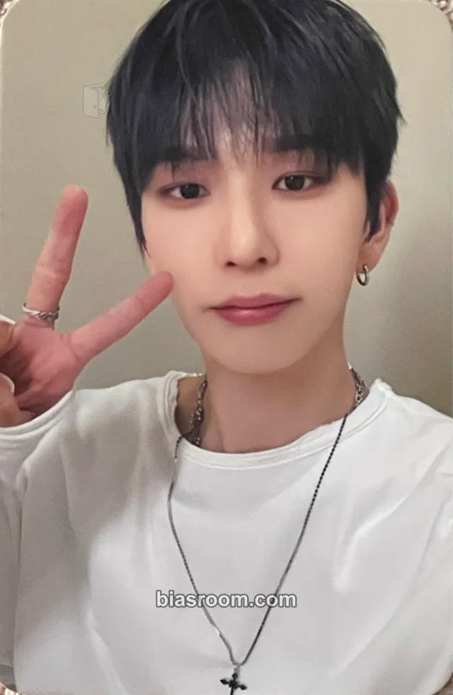 EPEX - Baekseung - Youth Chapter 3 : Romantic Youth Album video call (fancall) fromm store round 10