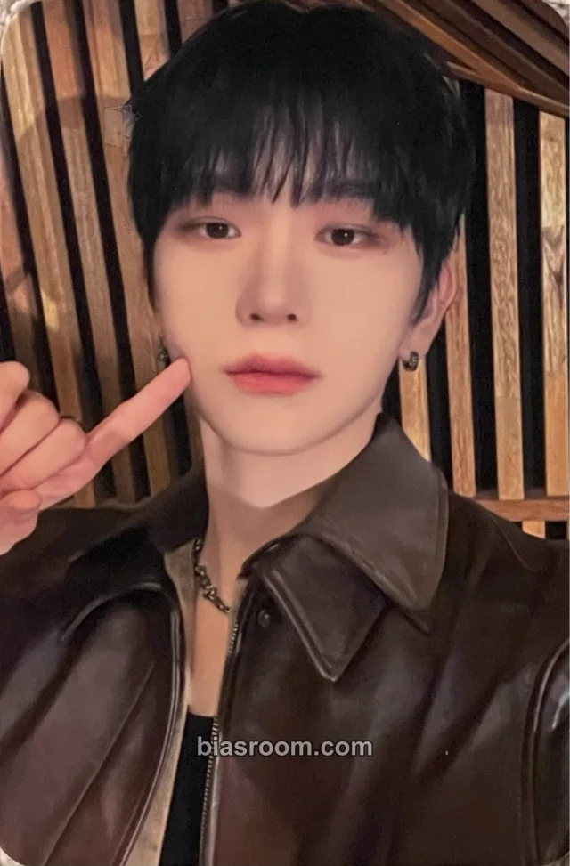 EPEX - Baekseung - Youth Chapter 3 : Romantic Youth Album video call (fancall) fromm store round 14