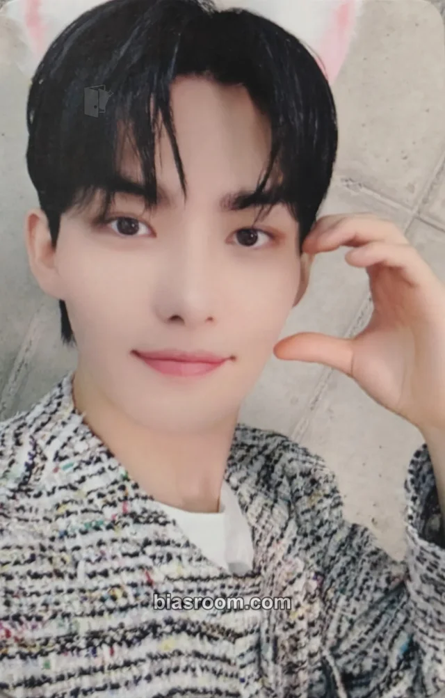 Hyunjun Hur - Hyunjun Hur (ex. Hwall) - Backseat Album makestar video call (fancall)
