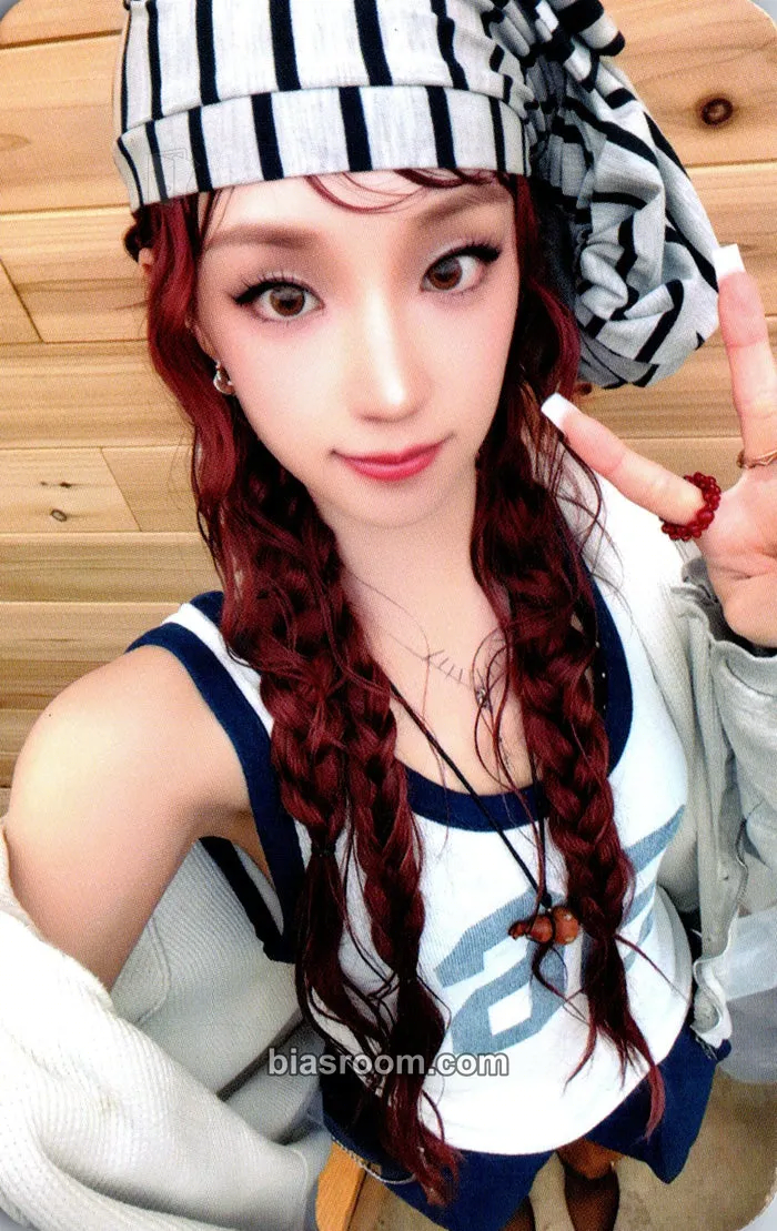 Yuqi We made Photocard - i-dle - i-dle K-pop photocard