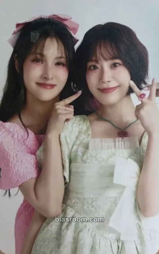 KARA - Youngji & Gyuri - The 6th Japan Tour 2025: Karasia - Magical World Event trading card
