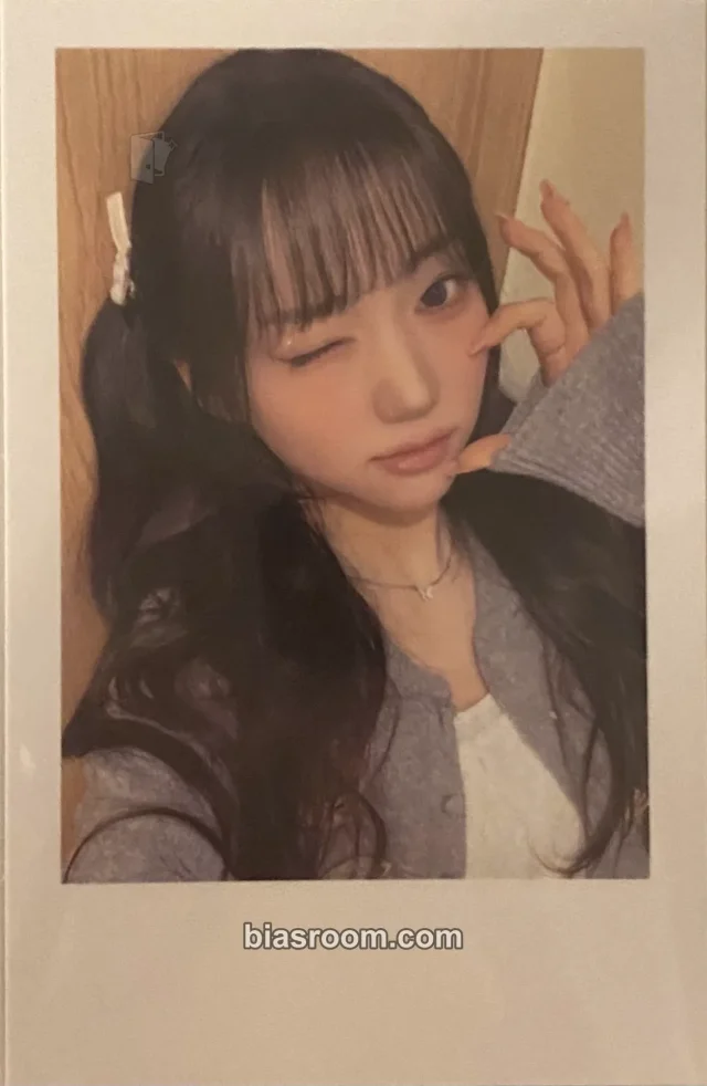 tripleS - Shion - Beyond Beauty Album video call (fancall) pob (pre-order benefit)