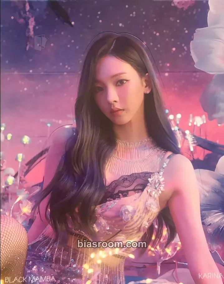 Karina Black Mamba (Debut Single) Photocard - aespa - aespa K-pop photocard