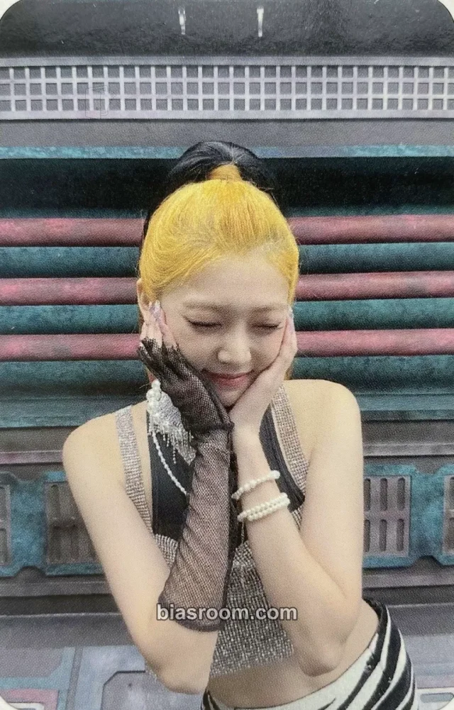 EVERGLOW - Onda - Return of The Girl Album mwave/mnet plus merch