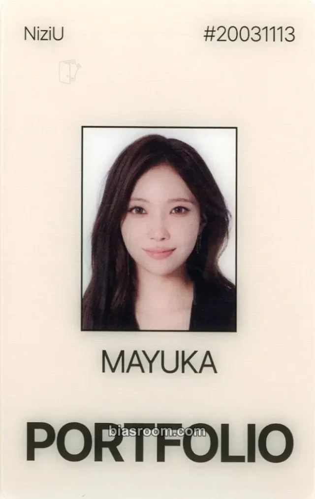 NiziU - Mayuka - Portfolio Album album photocard limited edition transparent/translucent
