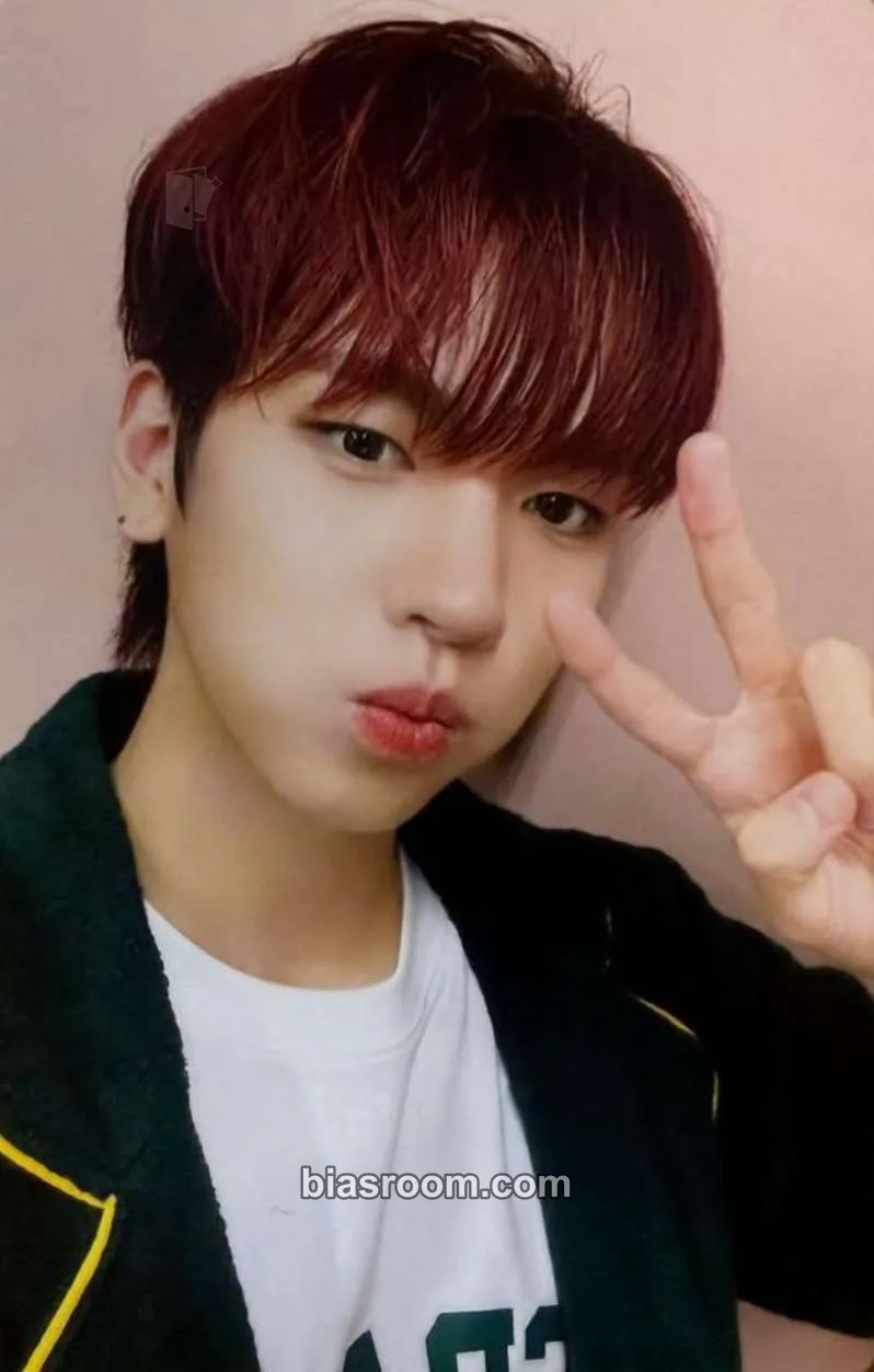 Hanjun n.SSign COSMO fanclub 1st generation Photocard - n.SSign - n.SSign K-pop photocard