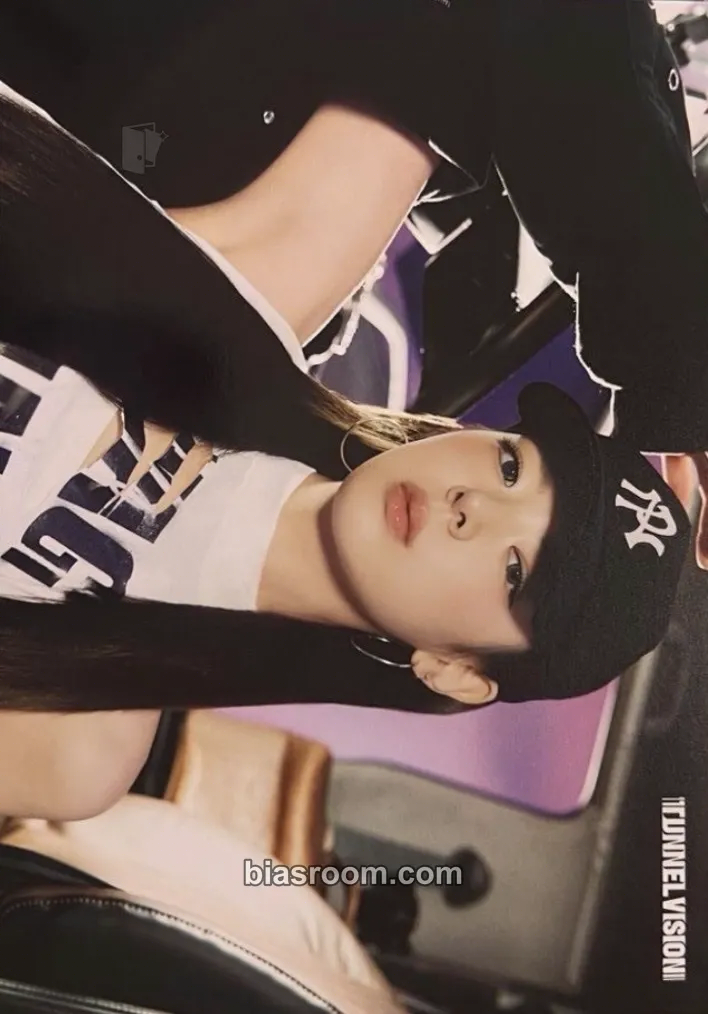 Lia ITZY 3rd World Tour 'Tunnel Vision' Photocard - ITZY - ITZY K-pop photocard