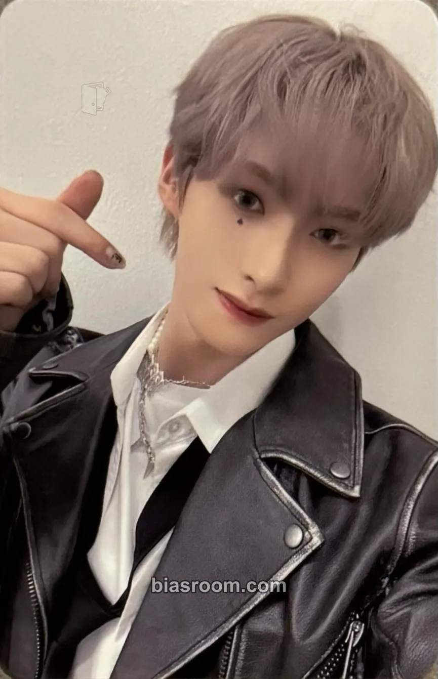 Xion TRICKSTER Photocard - ONEUS - ONEUS K-pop photocard