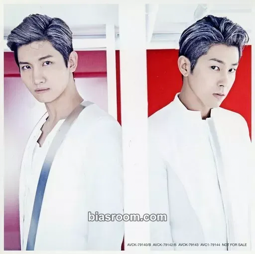 TIME Photocard - TVXQ - TVXQ K-pop photocard