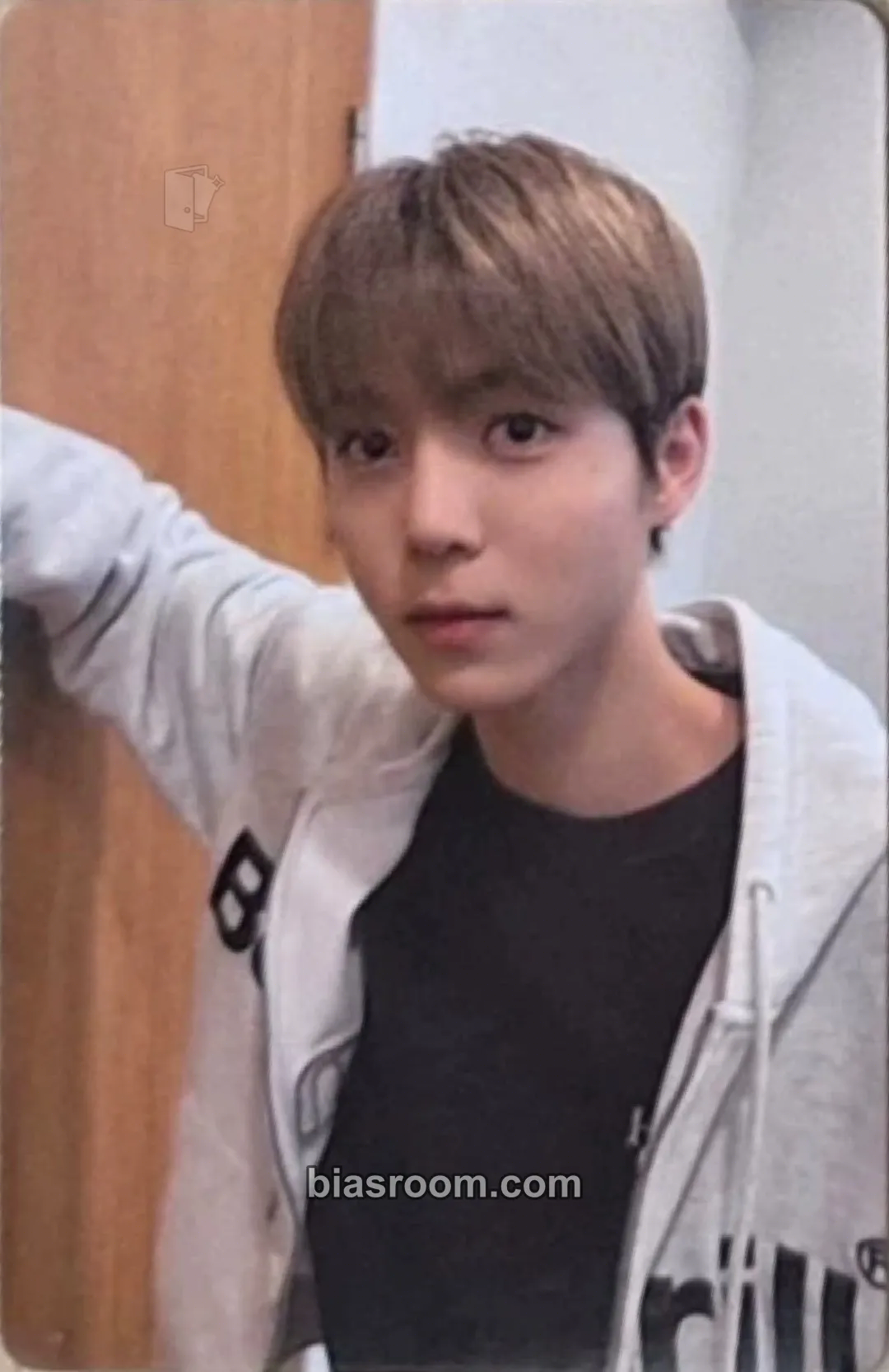 Minje Smoke Point Photocard - ALL(H)OURS - ALL(H)OURS K-pop photocard