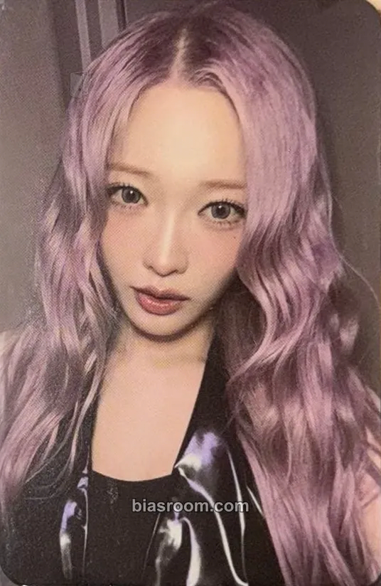 Haram The Collective Soul and Unconscious: Chapter Two Photocard - Billlie - Billlie K-pop photocard