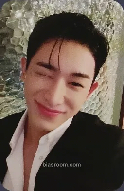 Wonho WONHO x Wonderwall - Photo Class Photocard - Wonho K-pop photocard