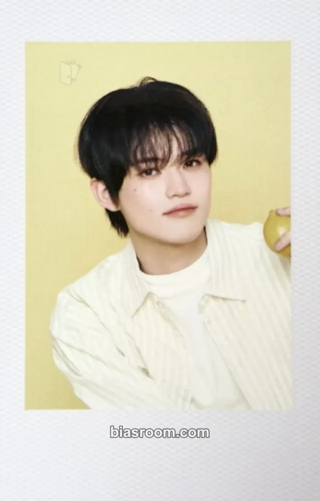 NCT DREAM - Chenle - 2026 Season’s Greetings Other music&drama pob (pre-order benefit) polaroid season's greetings