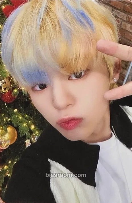 Mun Junghyun Target: ME Photocard - EVNNE - EVNNE K-pop photocard