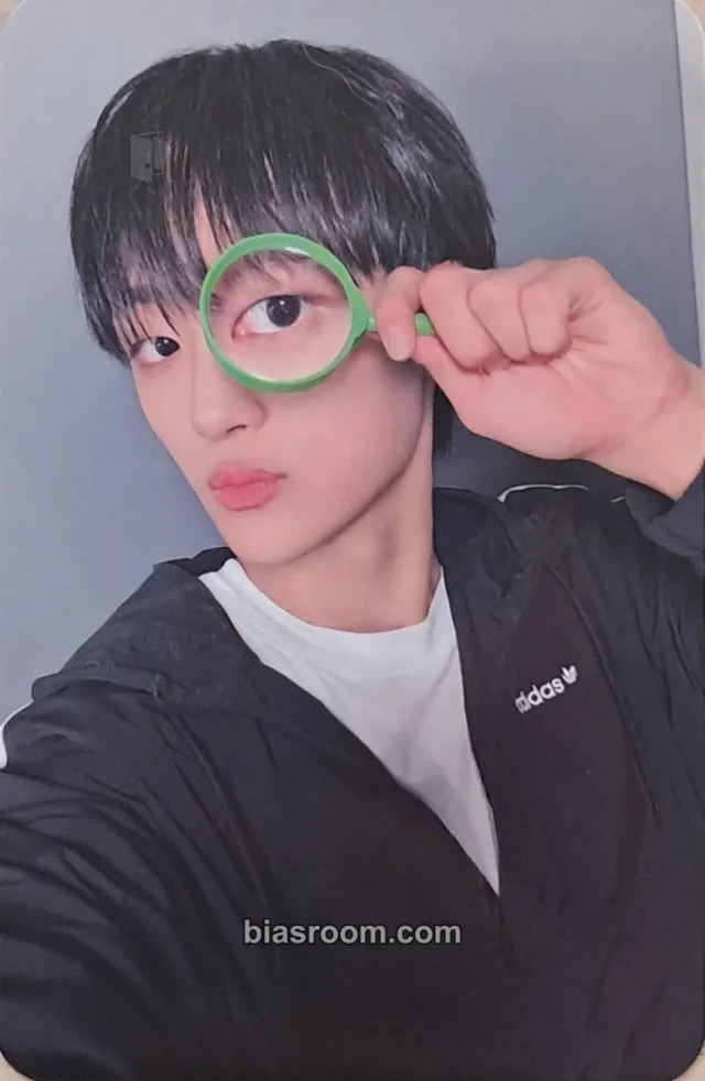 LUN8 - Jinsu - ISAC 2024 Event broadcast isac photocard set