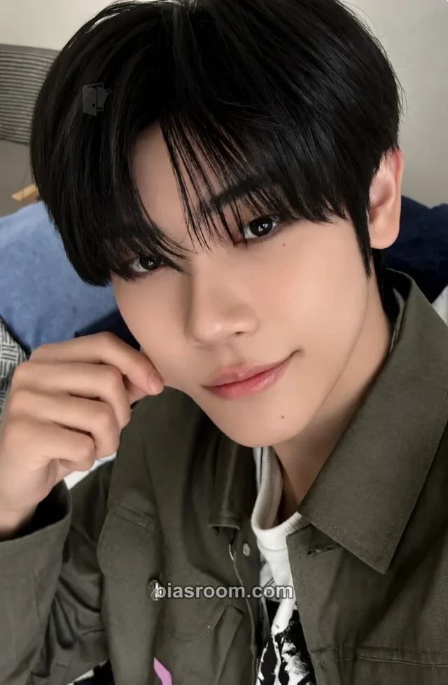 CLOSE YOUR EYES - Jang Yeojun - Closer (to my archive) Membership Kit Other fanclub/membership pob (pre-order benefit) buffz