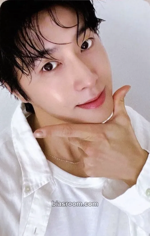 U-Know Yunho 2026 Season's Greetings Photocard - TVXQ - TVXQ K-pop photocard