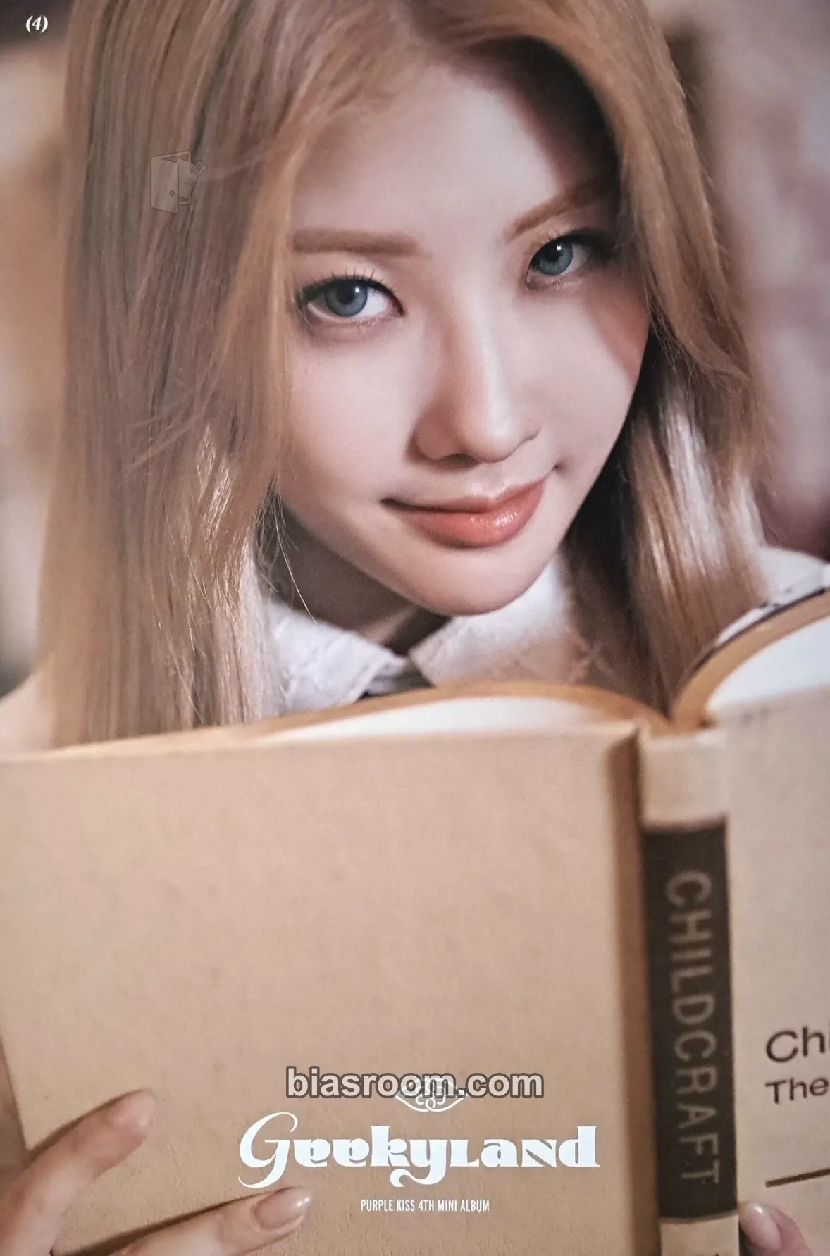 Chaein Geekyland Photocard - PURPLE KISS - PURPLE KISS K-pop photocard