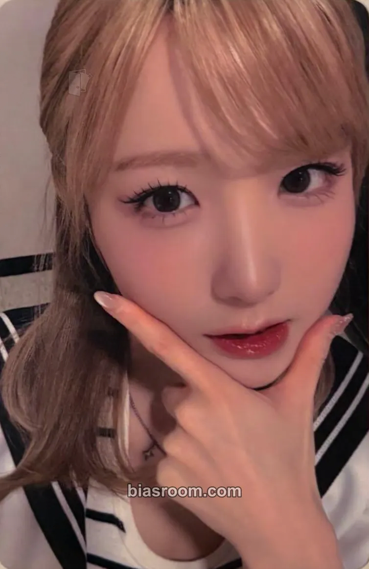 Hitomi LOVvmE’s Note - June Diary Photocard - SAY MY NAME - SAY MY NAME K-pop photocard