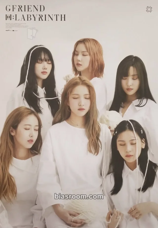 GFRIEND - 回: LABYRINTH Album poster