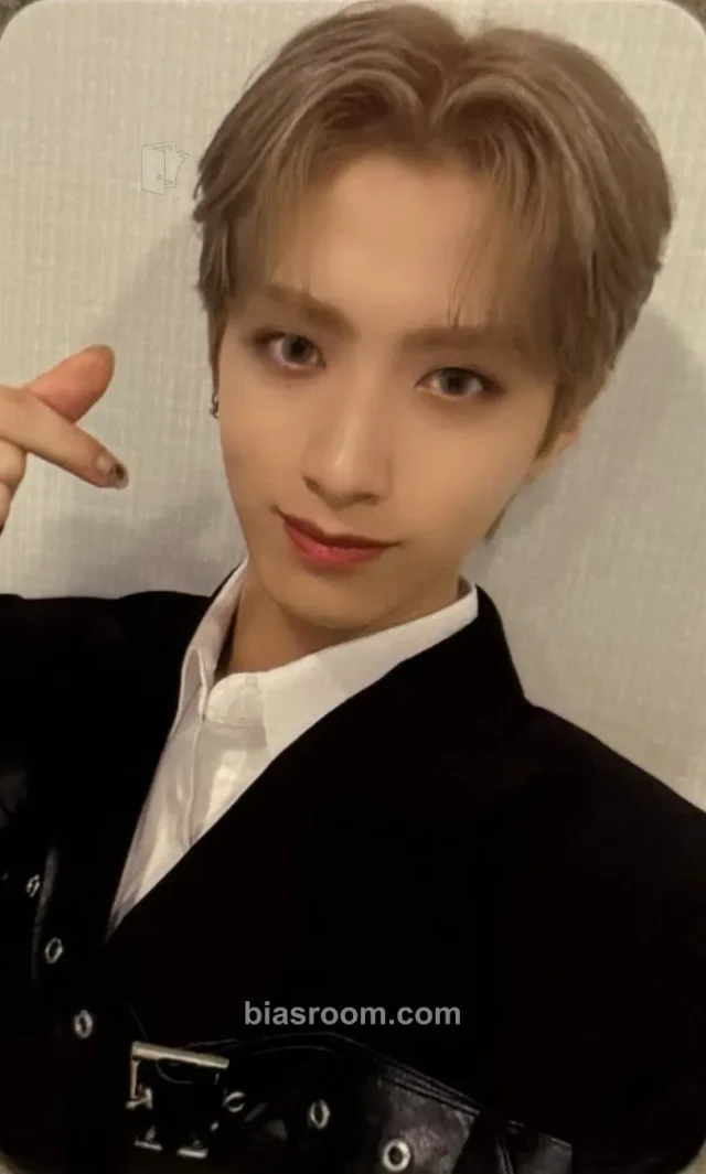 ONEUS - Xion - TRICKSTER Album apple music round 5