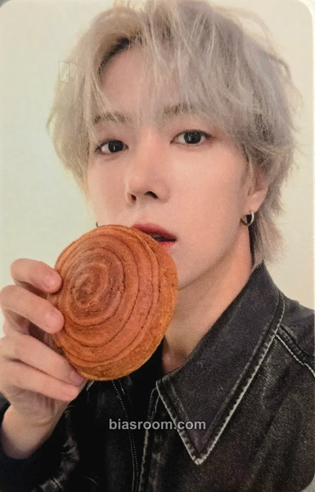 ONE PACT - Jongwoo (Ze:U) - Fallin' Album hellolive pob (pre-order benefit)