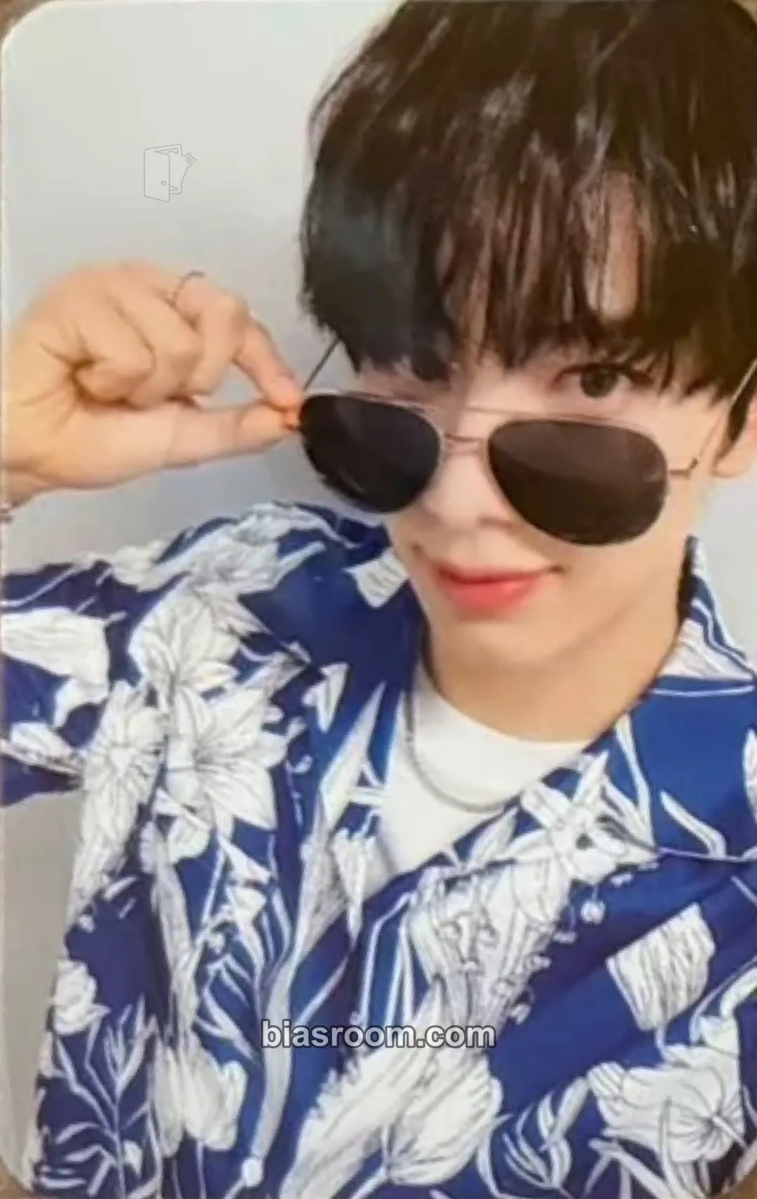 Kunho Smoke Point Photocard - ALL(H)OURS - ALL(H)OURS K-pop photocard