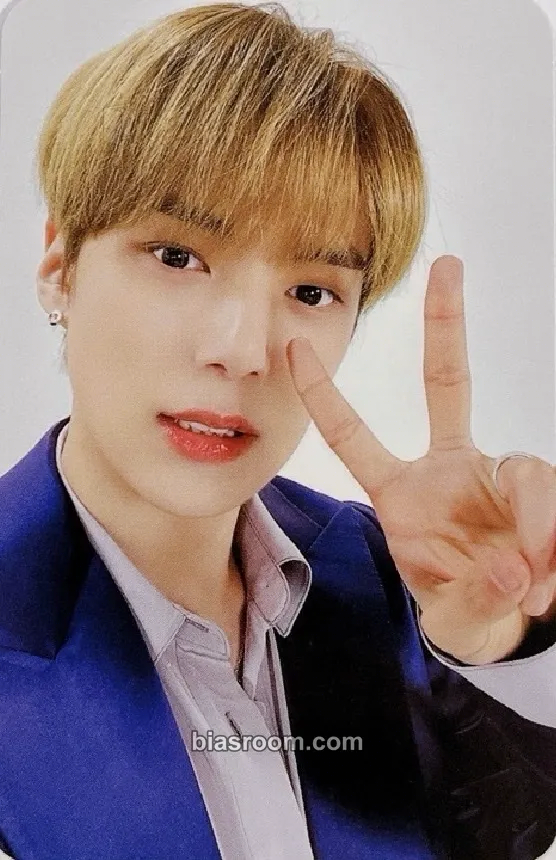 Minhyuk Monsta X x Urban Decay Photocard - MONSTA X - MONSTA X K-pop photocard