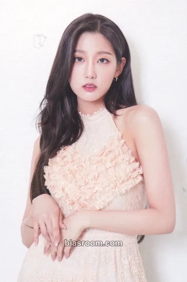 Jeong Yein - Yein - YEIN 2022 WELCOMING KIT Other season's greetings postcard