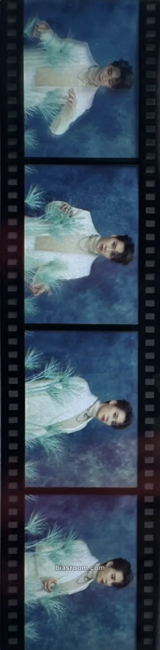 XIA - XIA - DIMENSION Album album inclusion film strip