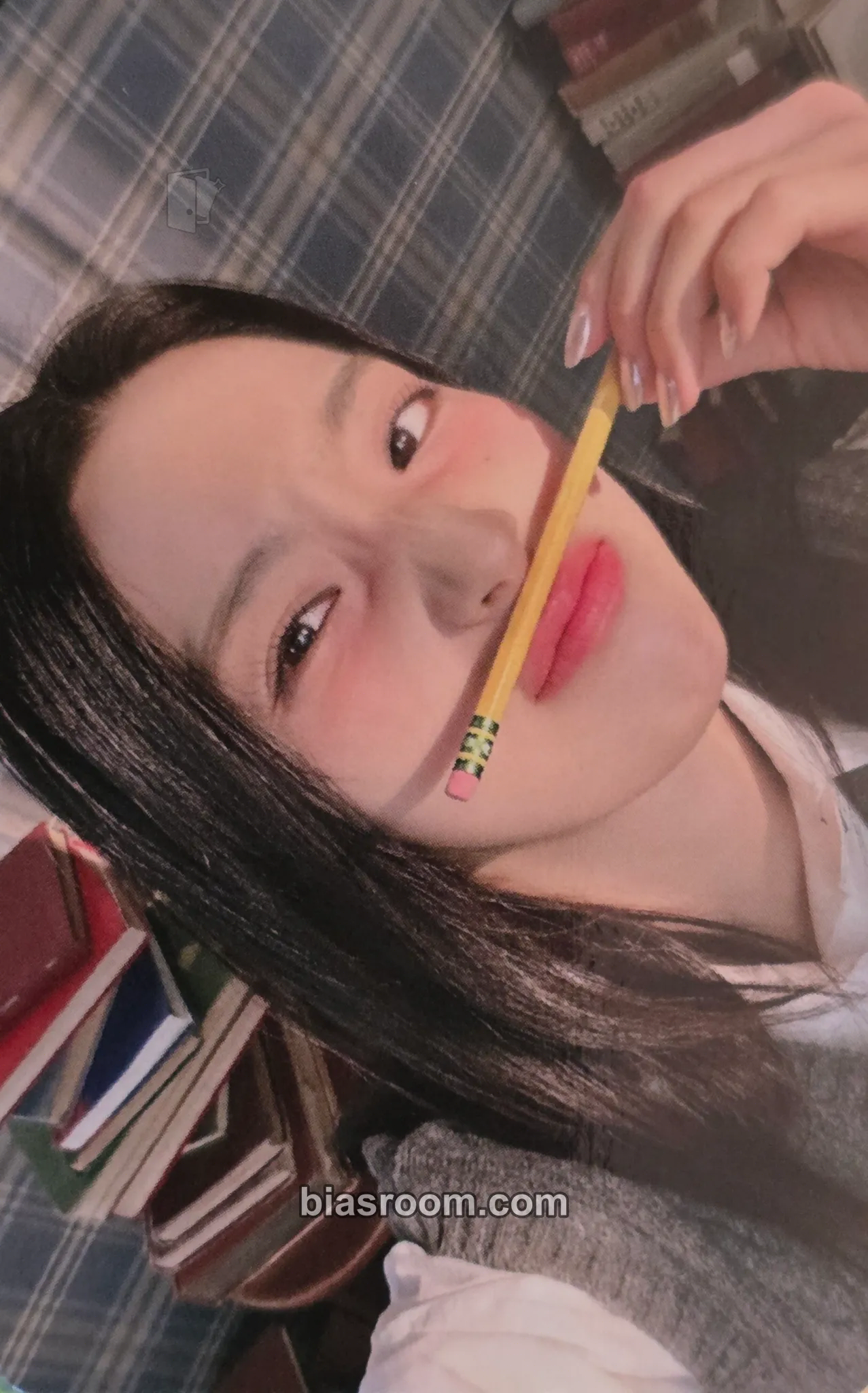 Saerom MOMENTICA "imagine" Digital Collectibles Photocard - fromis_9 - fromis_9 K-pop photocard