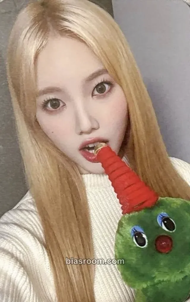 Weeekly - Soojin - ColoRise Album apple music video call (fancall)