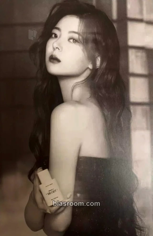 ITZY - Lia - ITZY X MAI OHW MAI Other brand collaboration postcard purchase benefit mai ohw mai