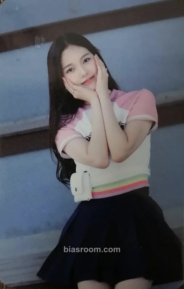 Weeekly - Soojin - We Are Album video call (fancall) apple music