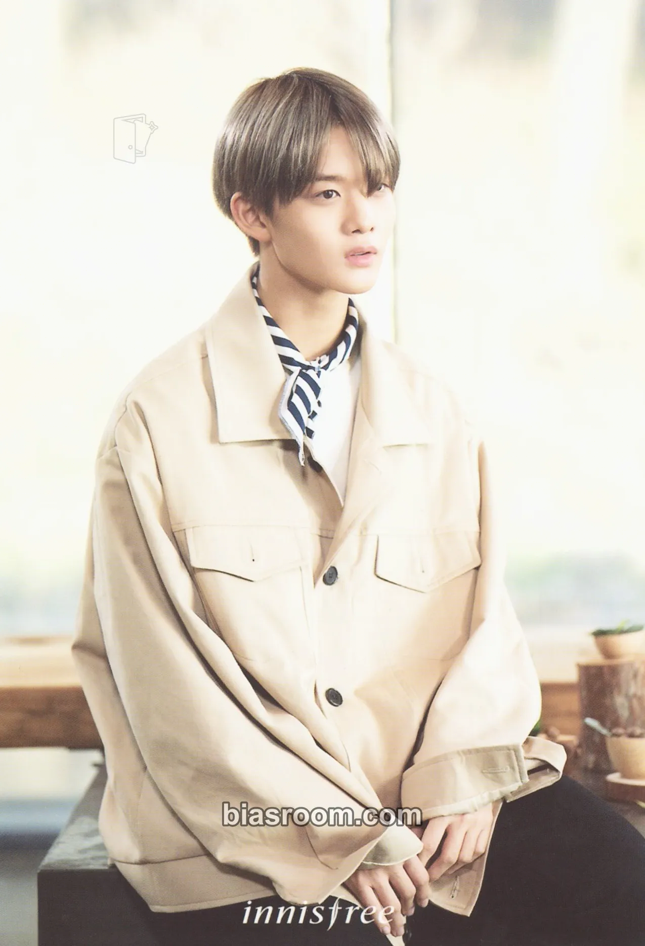 Jinyoung innisfree Photocard - Wanna One - Wanna One K-pop photocard