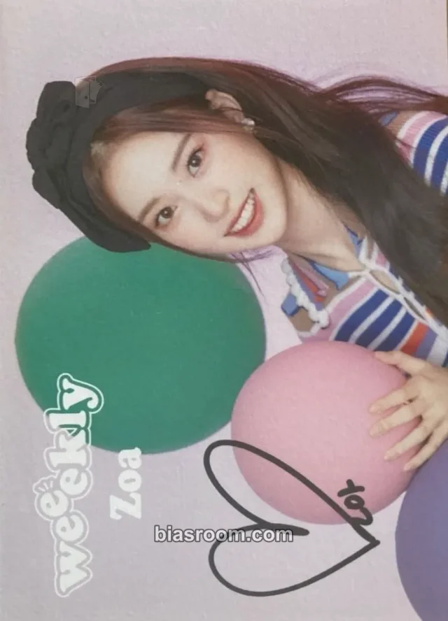 Weeekly - Zoa - We Can Album postcard tower records japan autographed horizontal