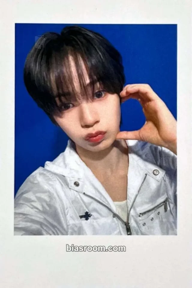 idntt - Hwang EunSoo - yesweare Album withmuu/withdrama polaroid