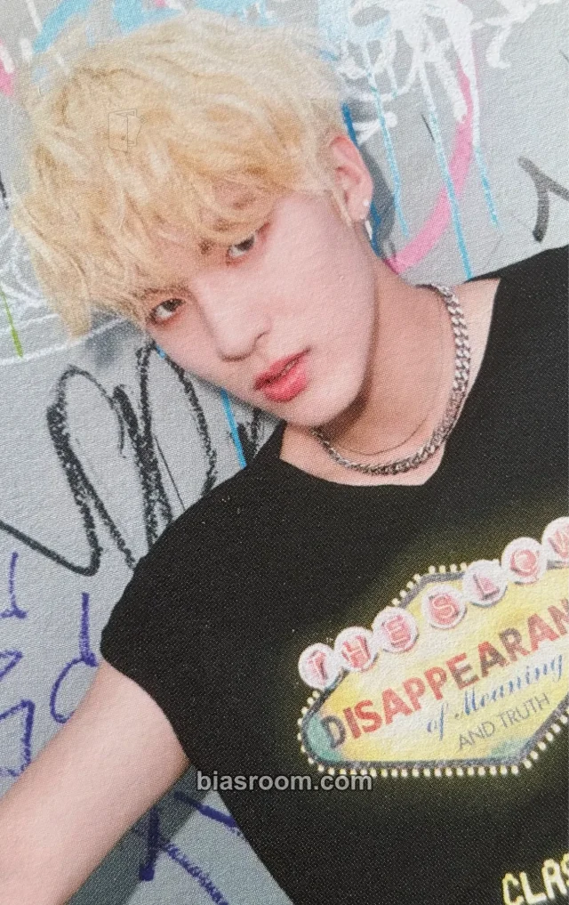 THE BOYZ - Eric - Dreamlike Album platform day version