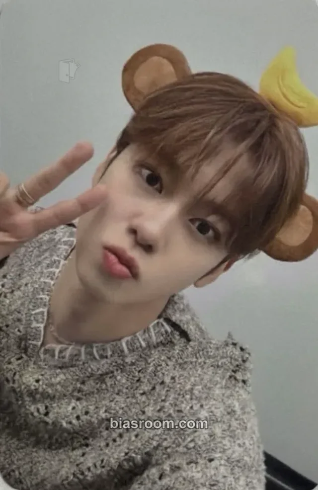 AB6IX - Donghyun - UPSIDE DOWN Album everline video call (fancall)